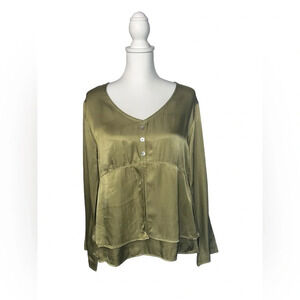 NWT TWO Star Dog Green Blouse M